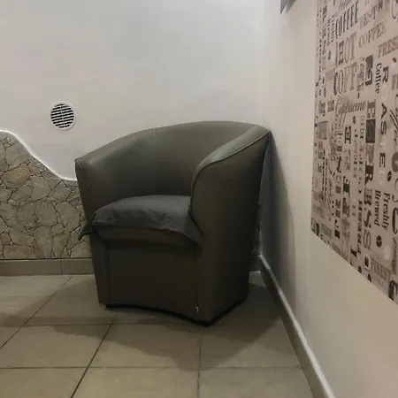 Semesterbostad La Casetta Surbo